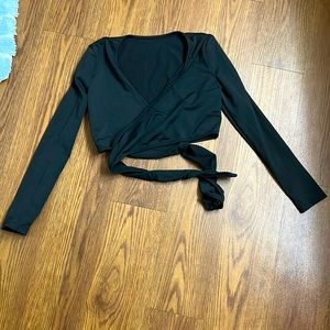 Black warp top